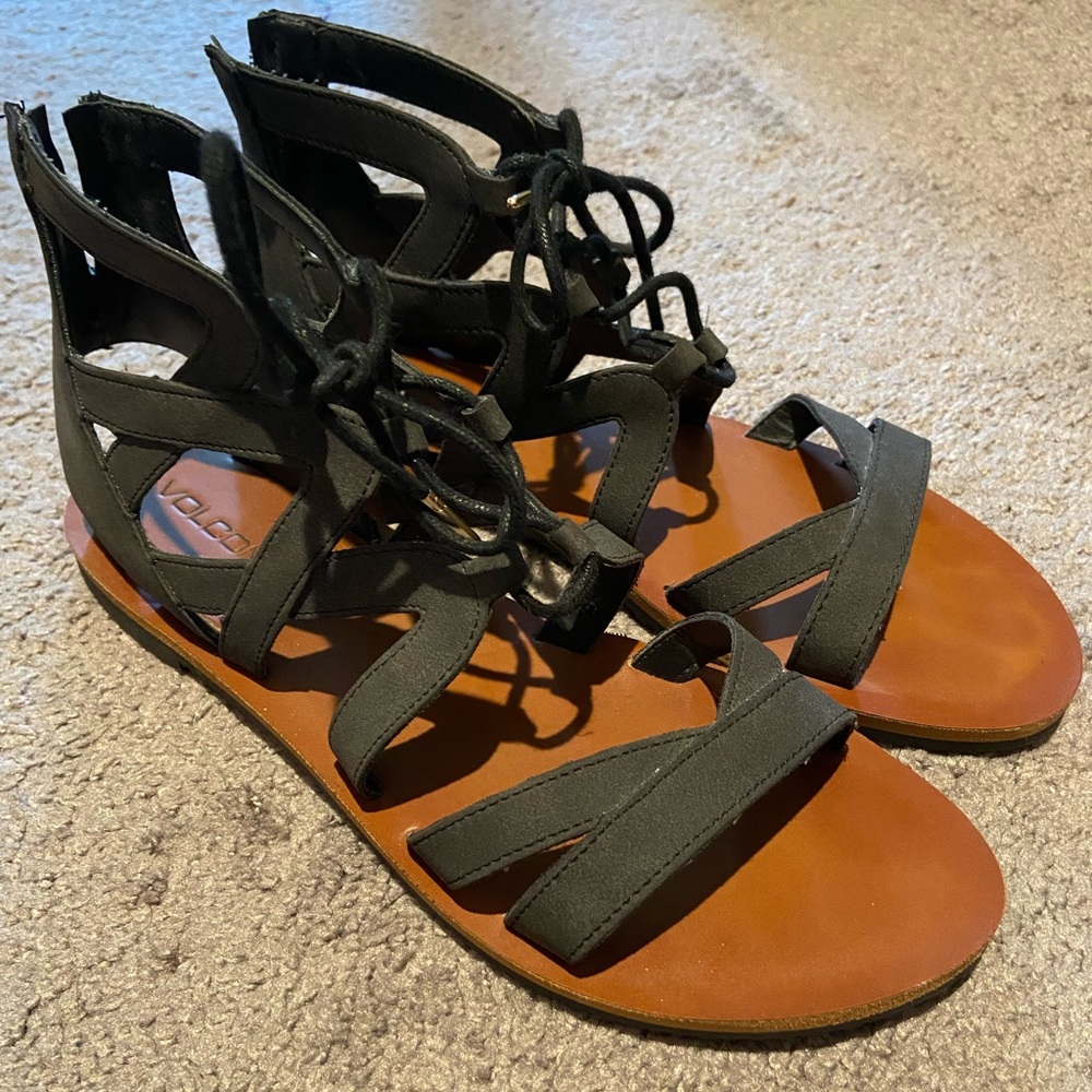 Volcom sandles